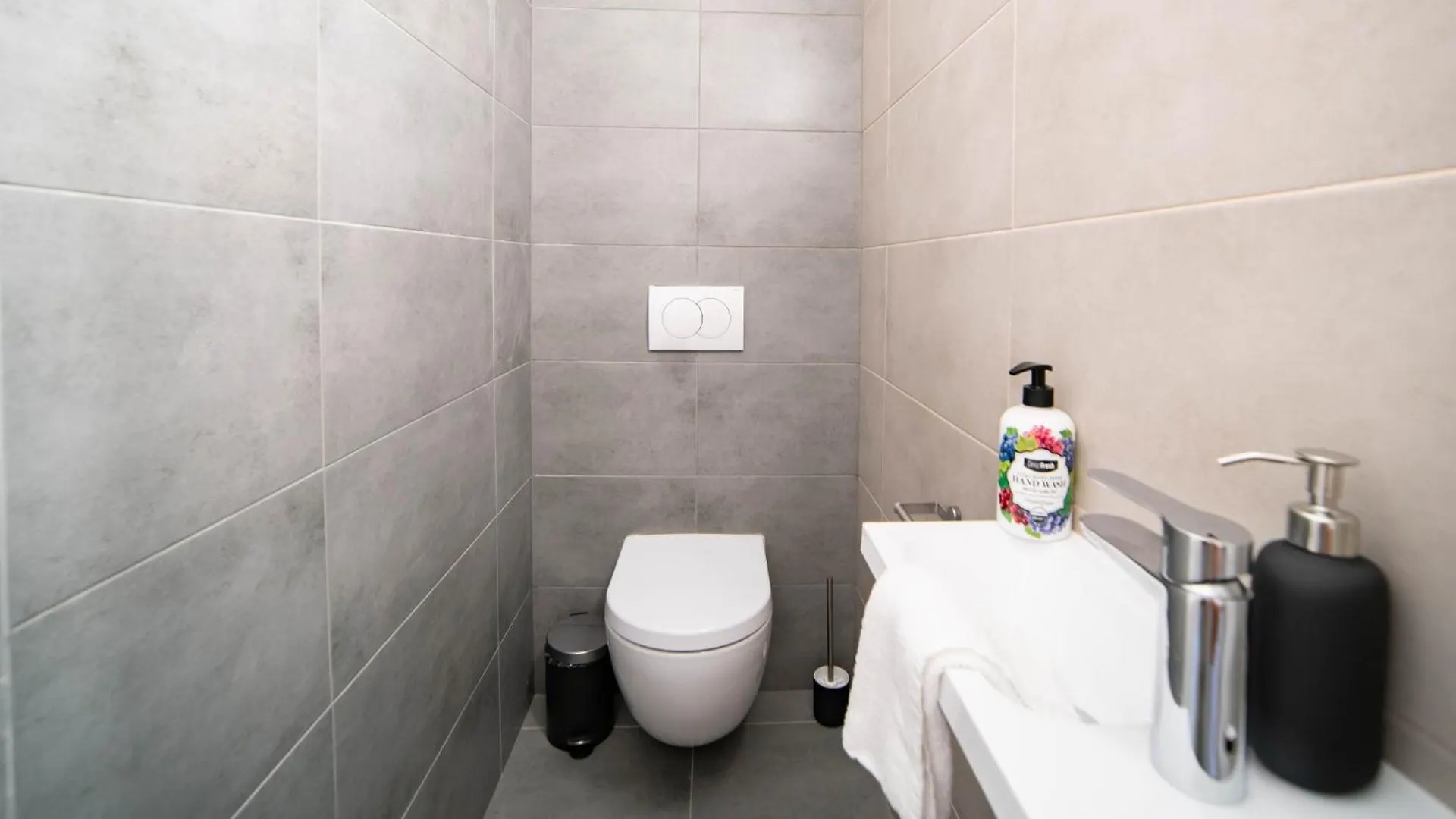 Free Parking Rooftop Budapest 4Ppl Daire